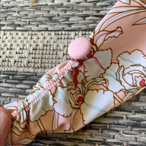 Kimi & Li 3/4 Length Puff Sleeve Rash Guard Set - Picture 3 of 6